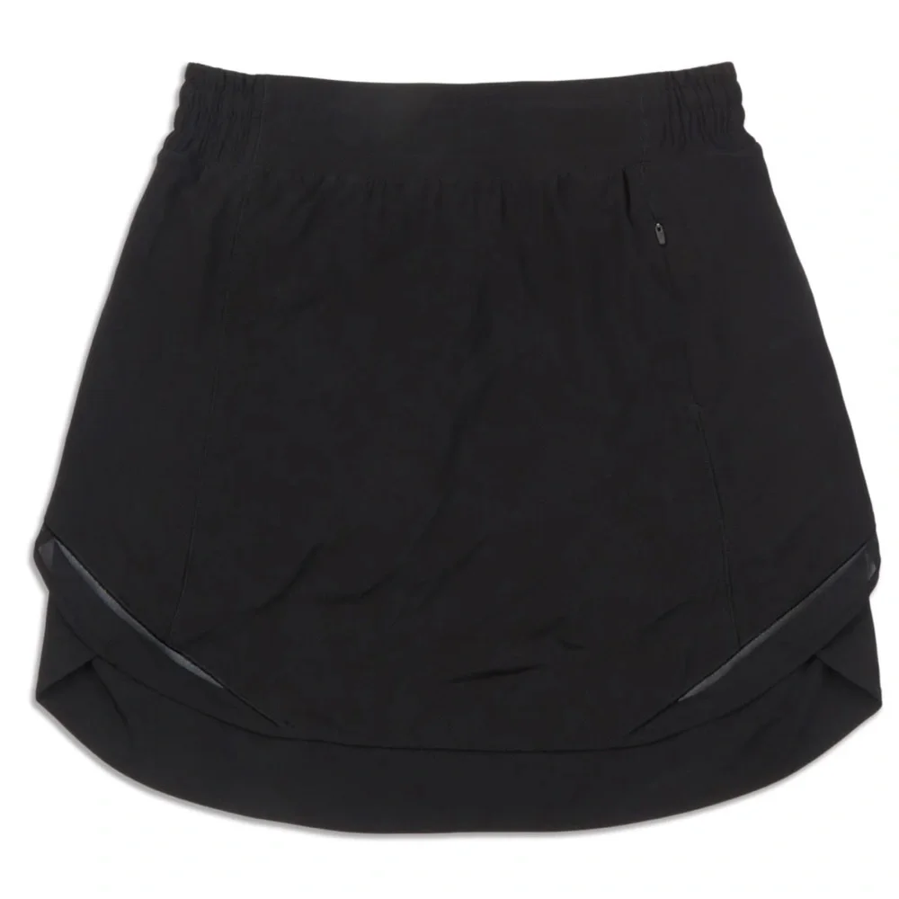 Lululemon Hotty Hot High Rise Skirt Size 4 Like New - Picture 2 of 4